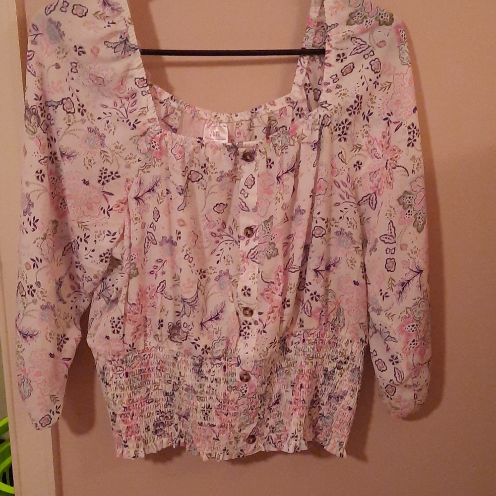 Off shoulder long sleeve shirt